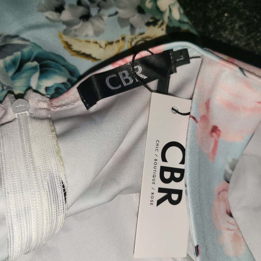 Dress, Large light floral colors, CBR